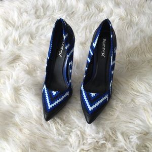 Women’s Clover-03 Two-tone Geometric Print Pumps